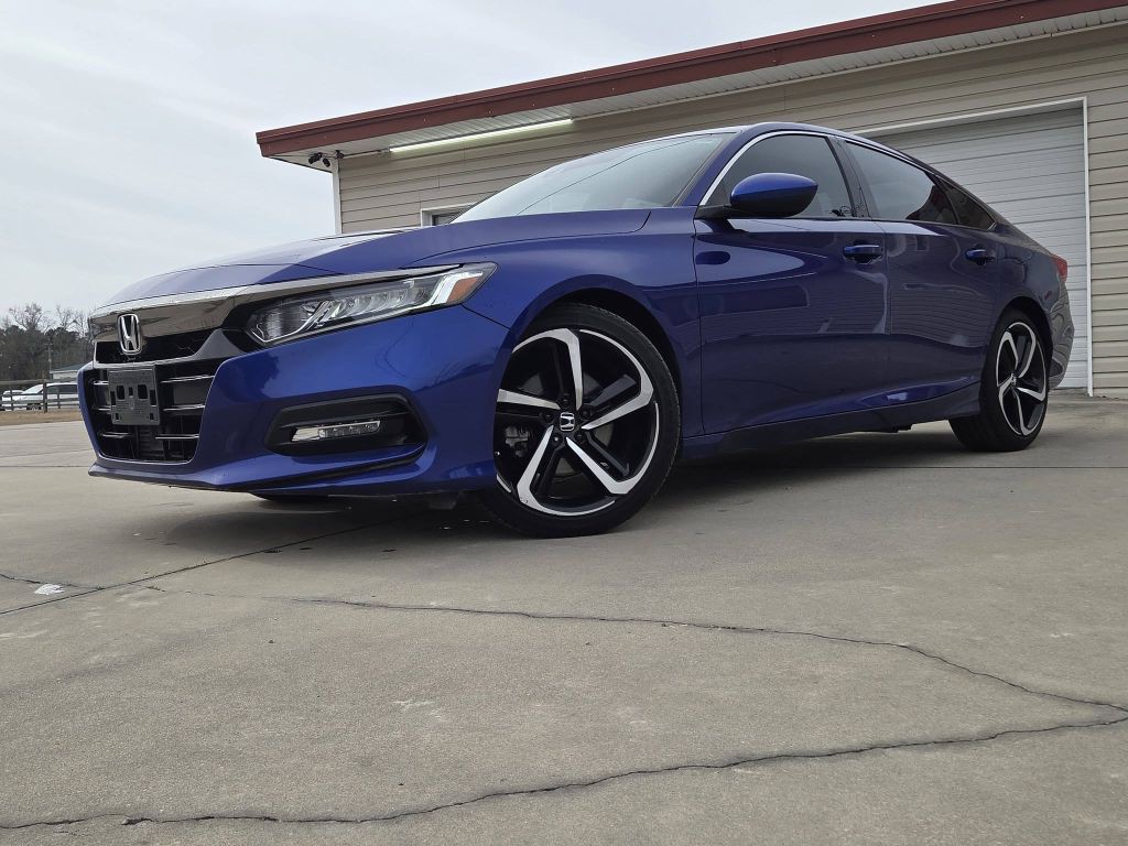 2019 Honda Accord Image 1