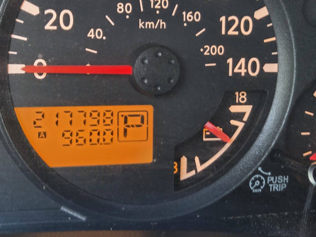 2007 Nissan Frontier Image 15