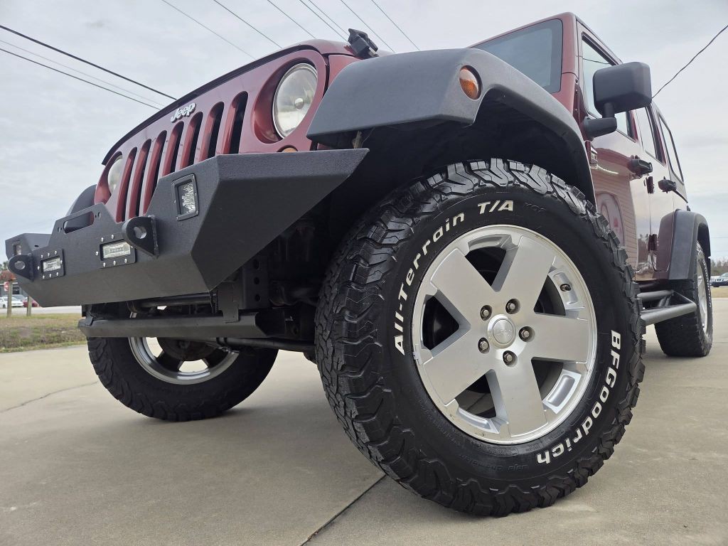 2007 Jeep Wrangler Unlimited Image 2