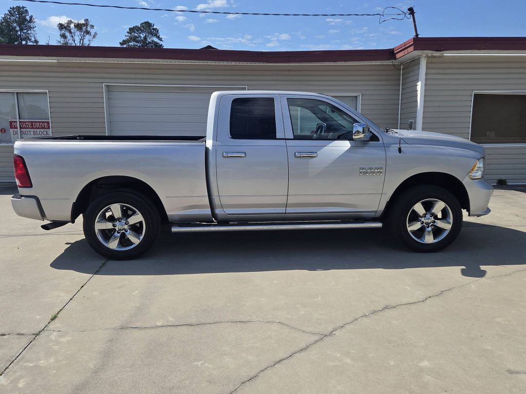 2015 RAM 1500 Image 7