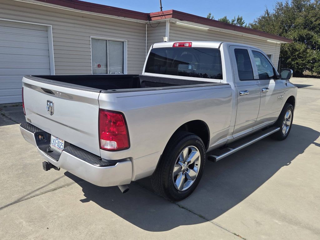 2015 RAM 1500 Image 8