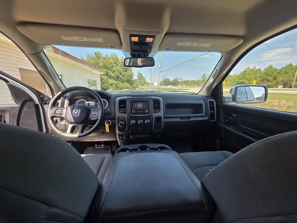 2015 RAM 1500 Image 14