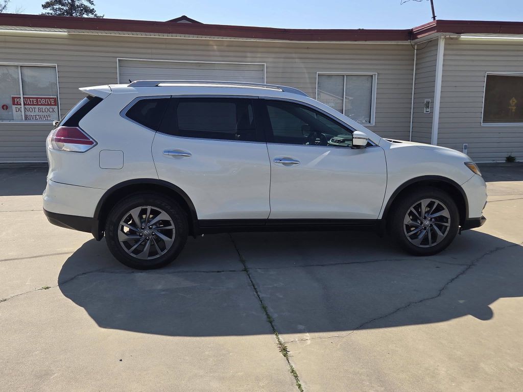 2016 Nissan Rogue Image 4