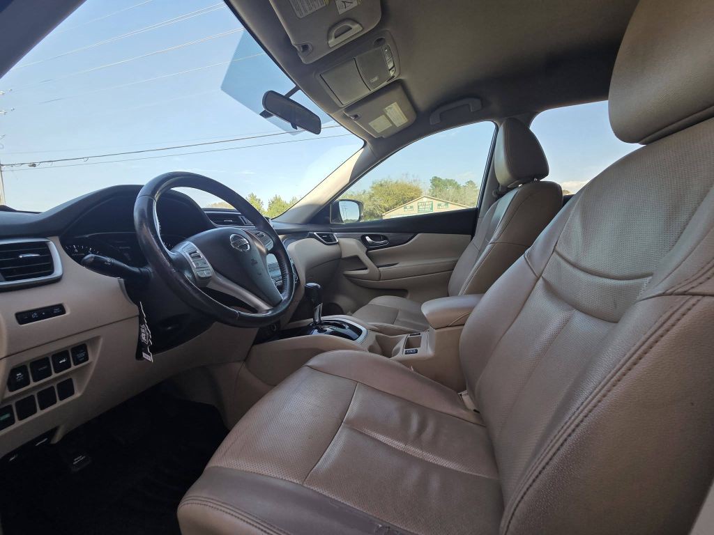2016 Nissan Rogue Image 9