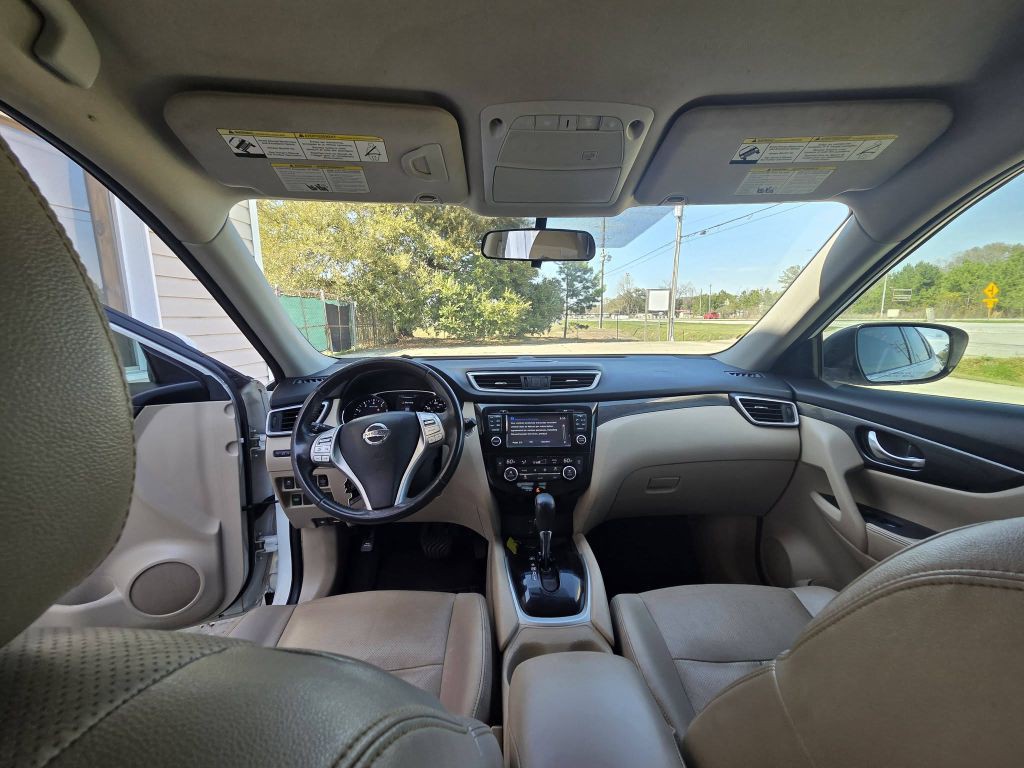 2016 Nissan Rogue Image 12
