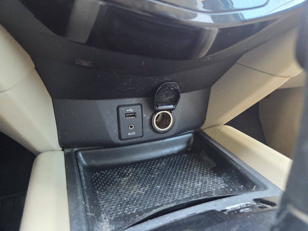 2016 Nissan Rogue Image 15