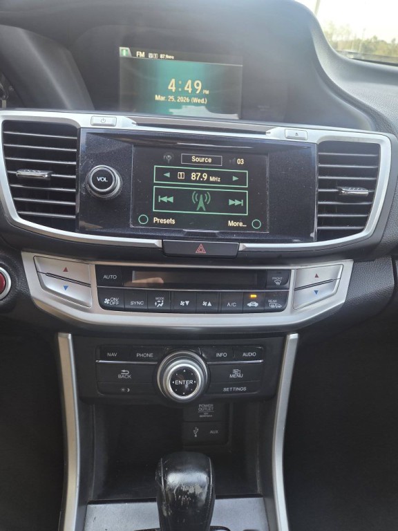 2013 Honda Accord Image 14