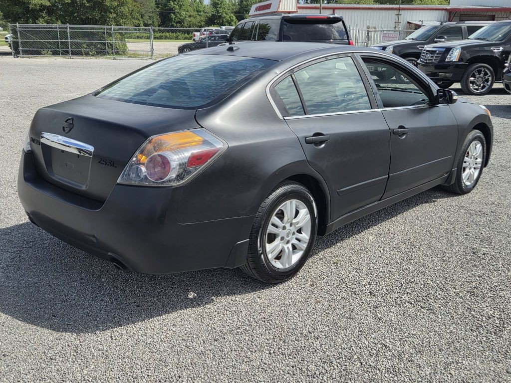 2012 Nissan Altima Image 6