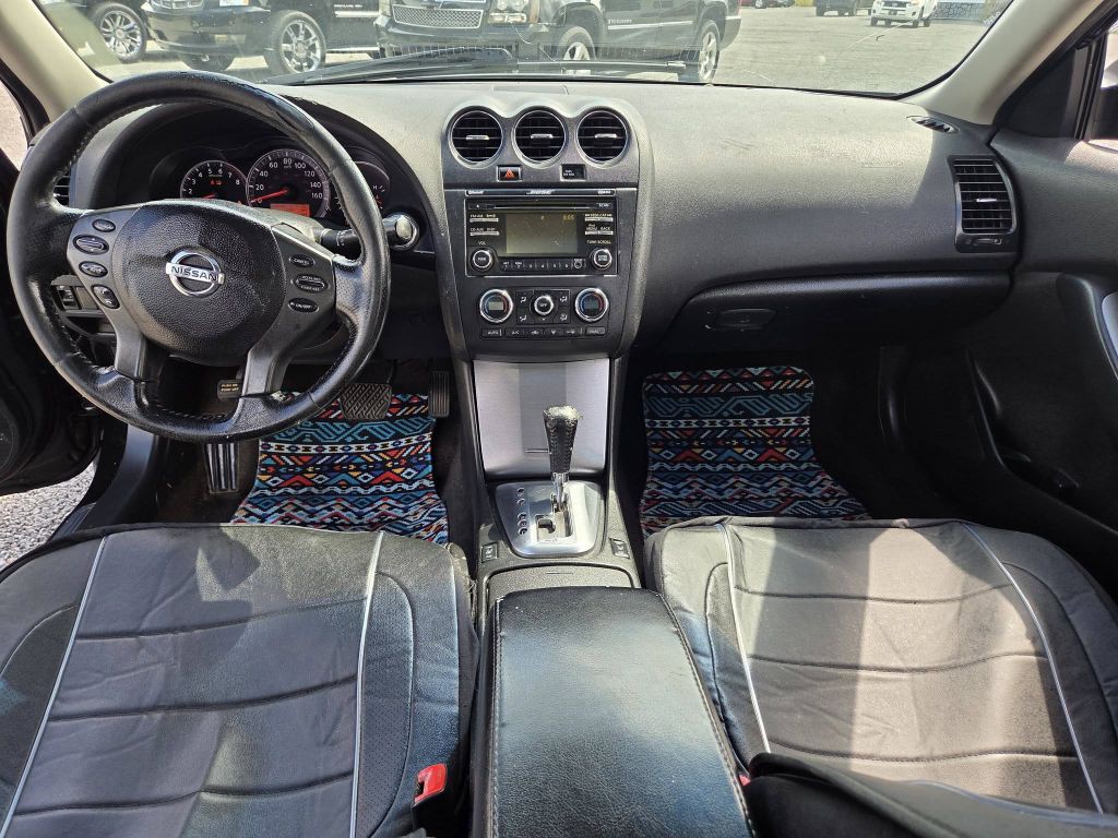 2012 Nissan Altima Image 13