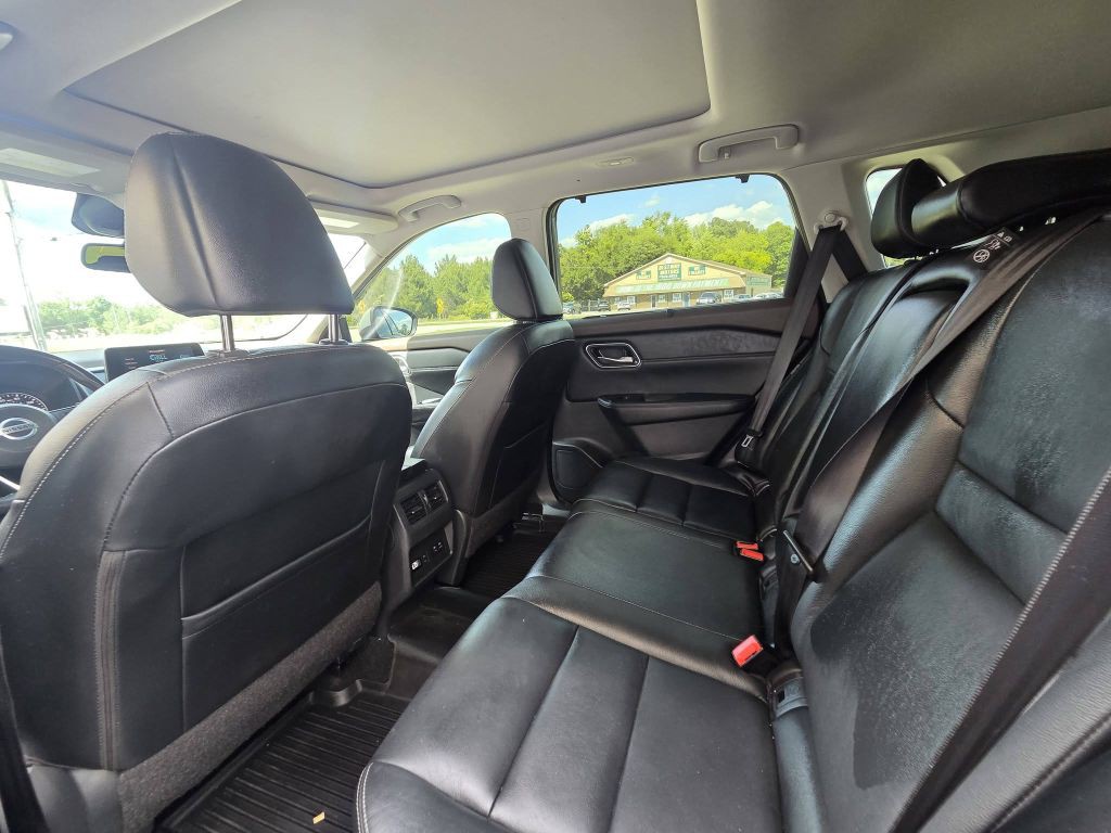 2021 Nissan Rogue Image 13