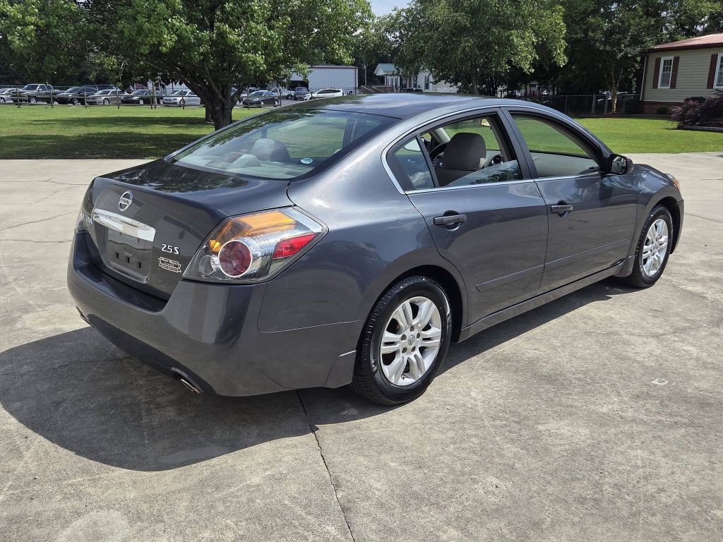 2011 Nissan Altima Image 5