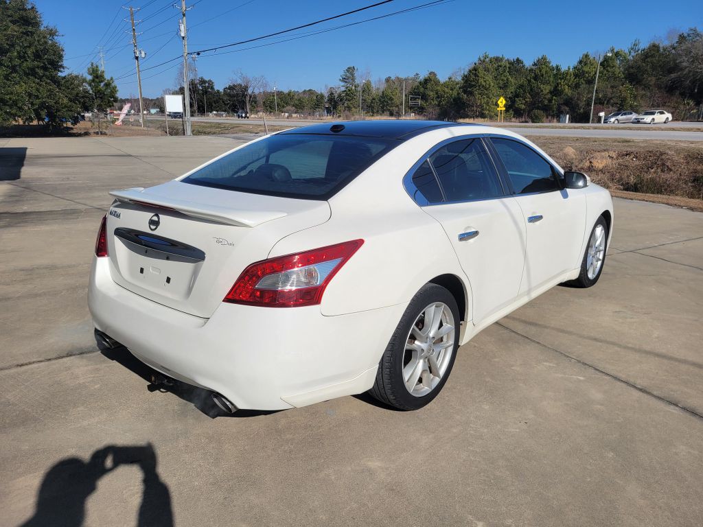 2010 Nissan Maxima Image 15