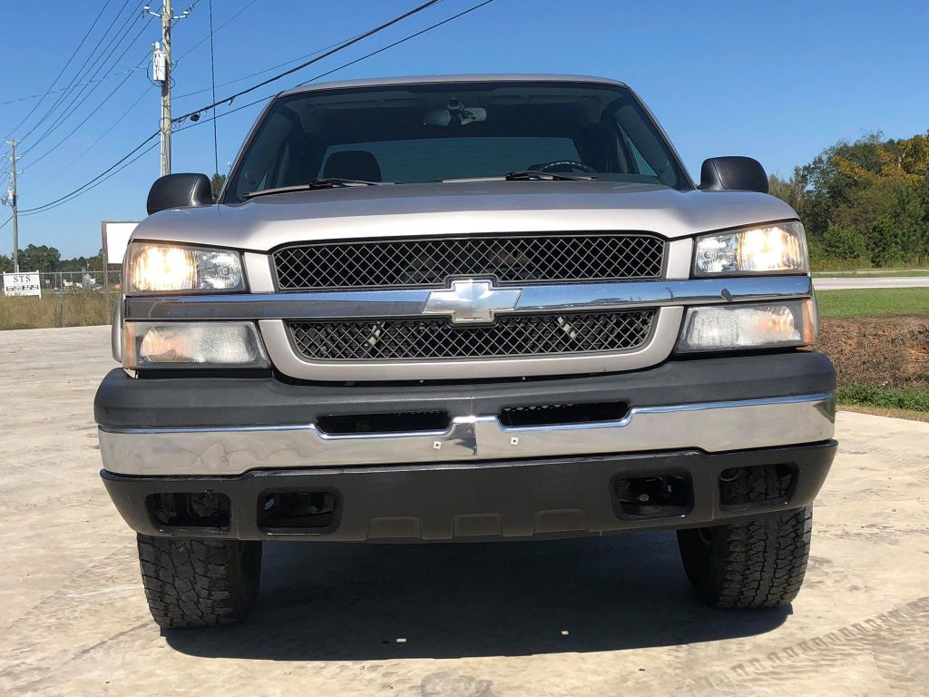 2004 Chevrolet Silverado 1500 Image 3