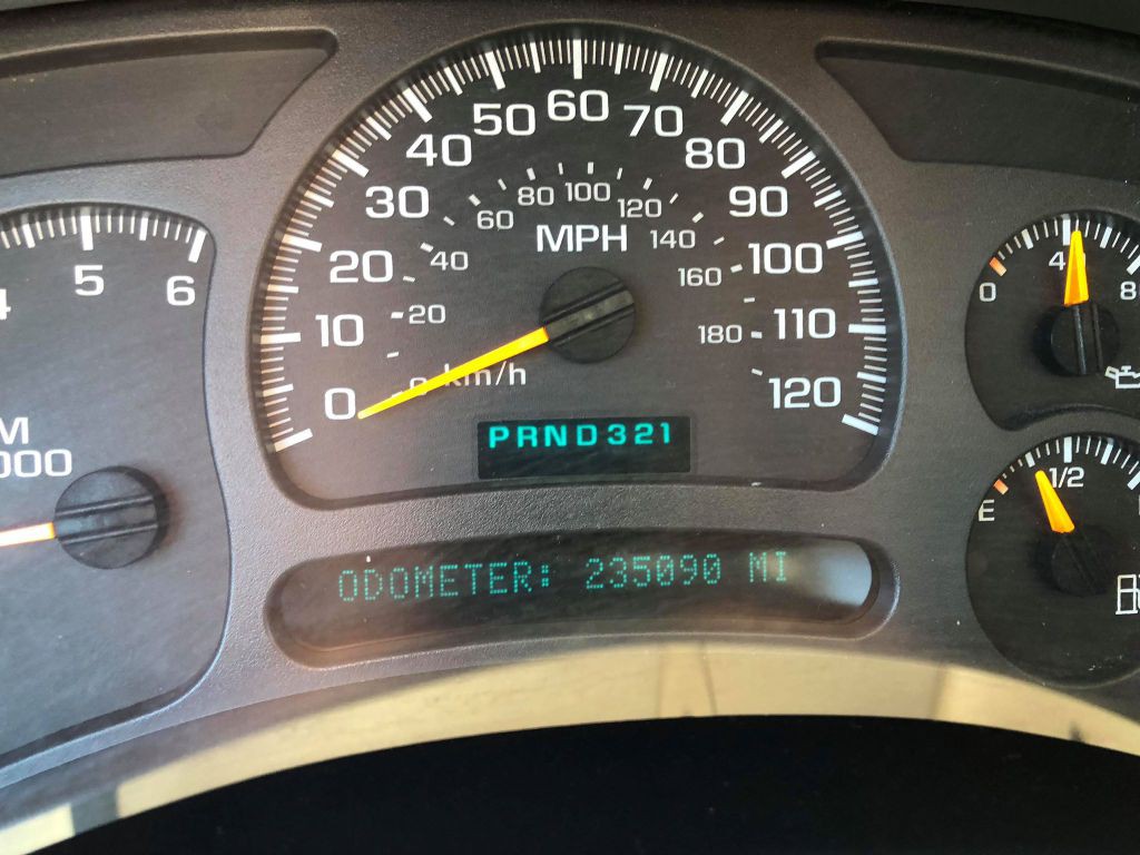 2004 Chevrolet Silverado 1500 Image 13