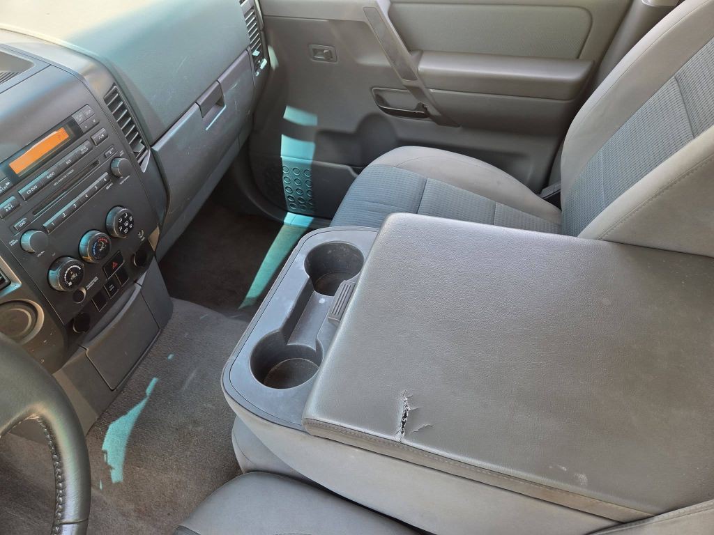 2007 Nissan Titan Image 14