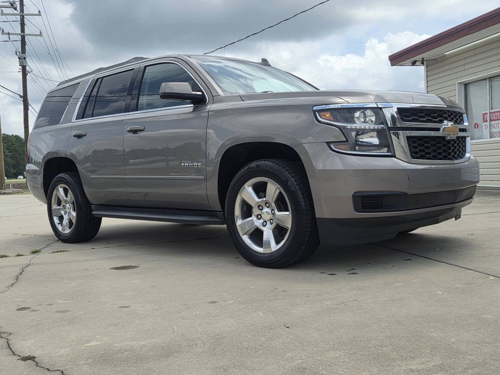2017 Chevrolet Tahoe Image 4