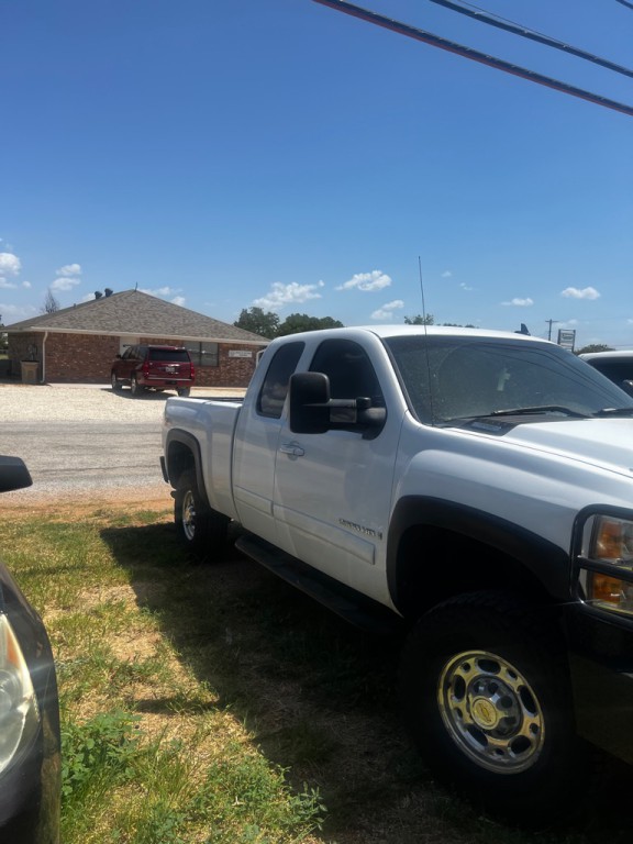 2008 Chevrolet Silverado 1500 Image 3