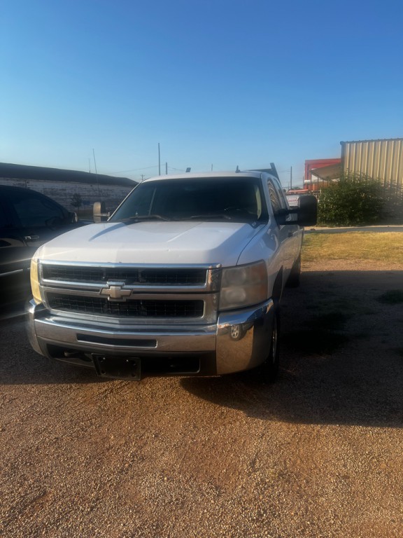 2008 Chevrolet Silverado 1500 Image 2