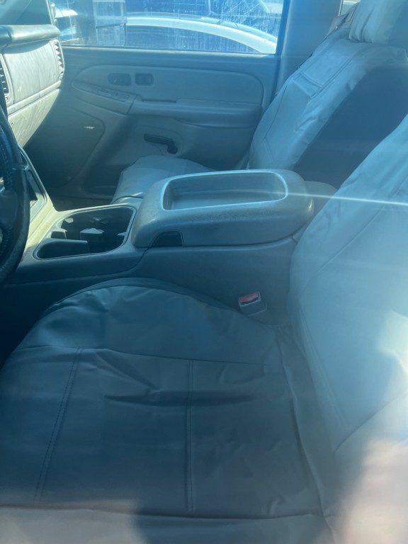 2004 Chevrolet Silverado 1500 Image 7