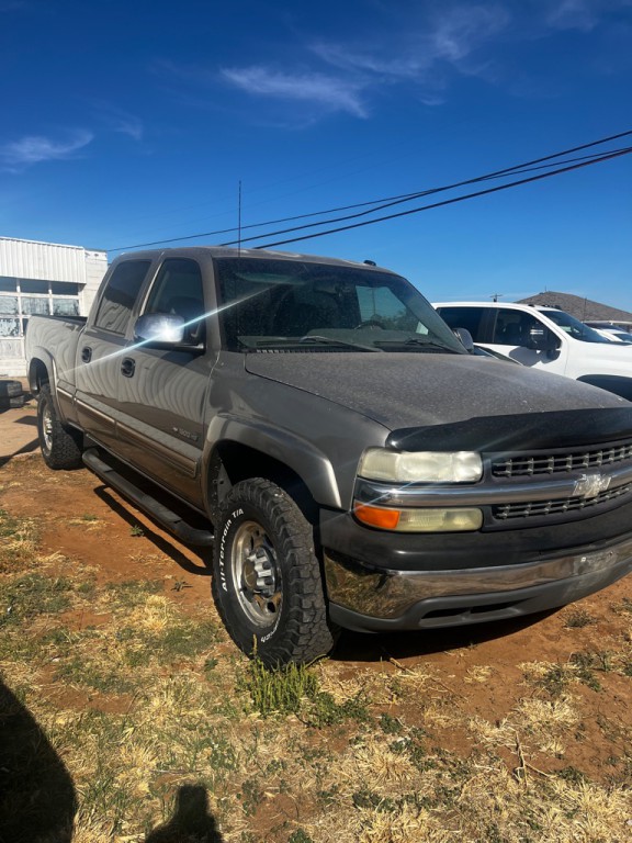 2002 Chevrolet Silverado 1500 Image 2