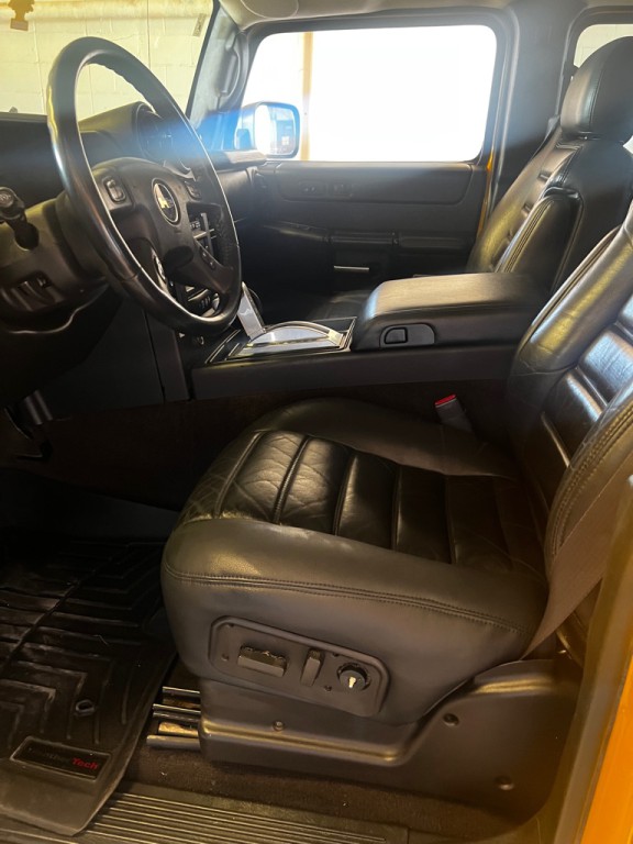 2006 HUMMER H2 Image 7
