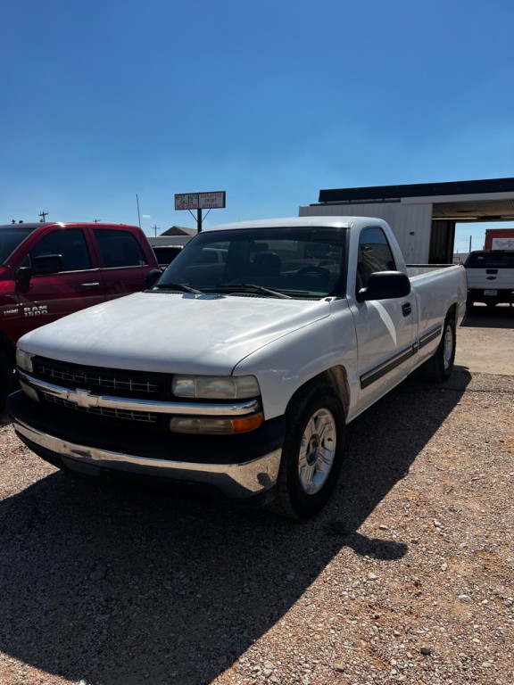 1999 Chevrolet Silverado 1500 Image 2