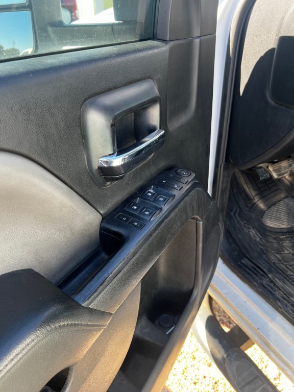 2015 Chevrolet Silverado 1500 Image 9