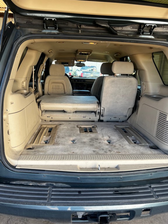 2008 Chevrolet Tahoe Image 3