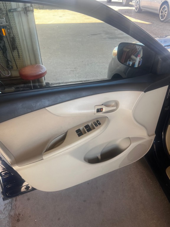 2013 Toyota Corolla Image 5