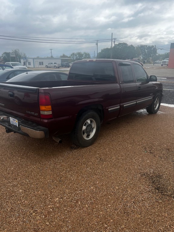 2001 Chevrolet Silverado 1500 Image 2