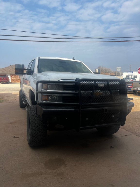 2015 Chevrolet Silverado 1500 Image 2