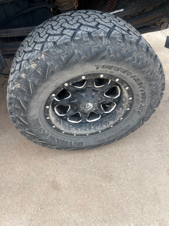 2015 Chevrolet Silverado 1500 Image 3