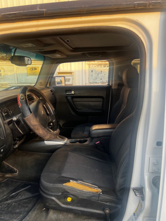 2007 HUMMER H3 Image 4