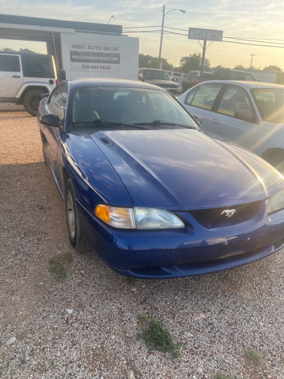 1996 Ford Mustang Image 4