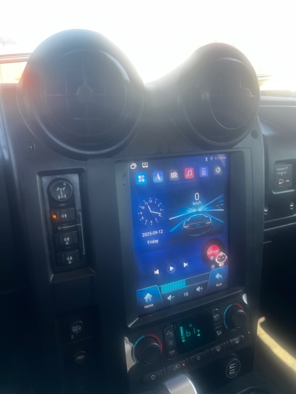 2006 HUMMER H2 Image 9