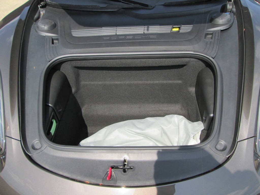 2015 Porsche Cayman Image 20