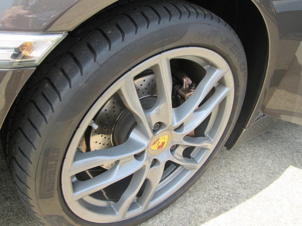 2015 Porsche Cayman Image 21