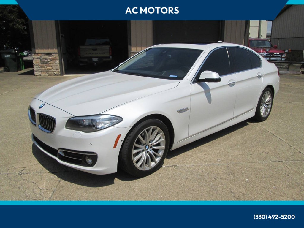 2016 BMW 5 Series Image 1