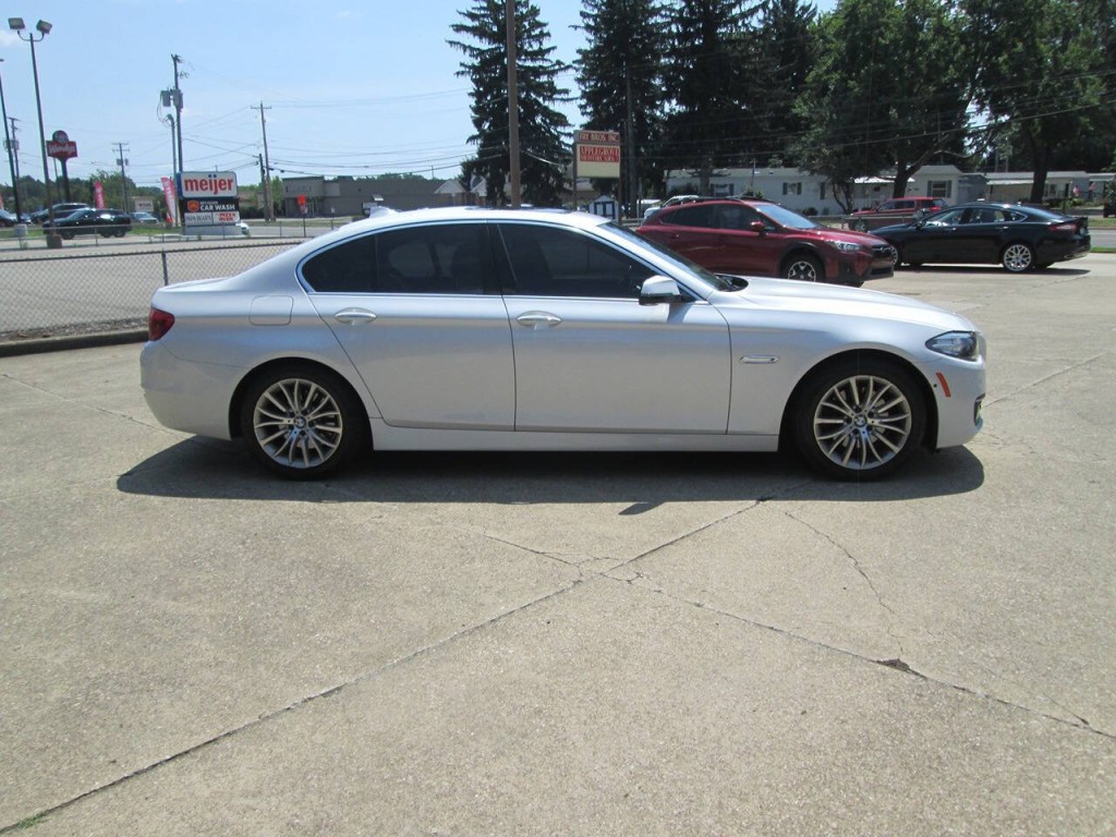 2016 BMW 5 Series Image 8