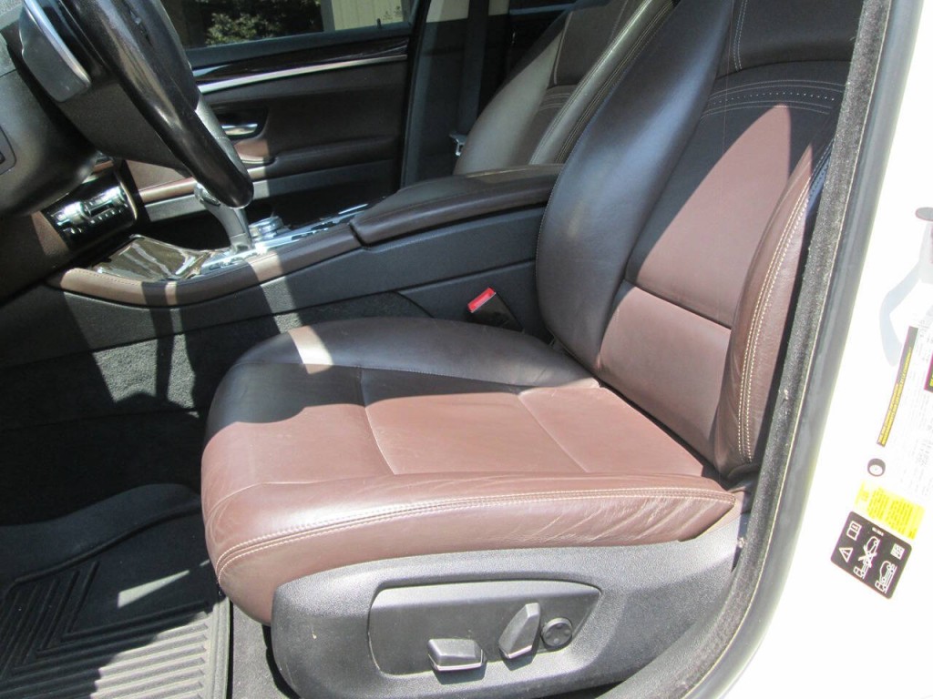 2016 BMW 5 Series Image 10