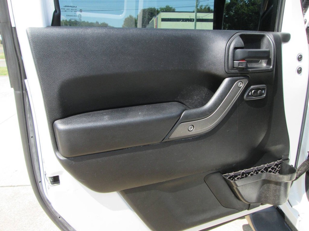 2016 Jeep Wrangler Unlimited Image 14
