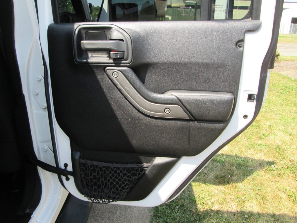 2016 Jeep Wrangler Unlimited Image 16