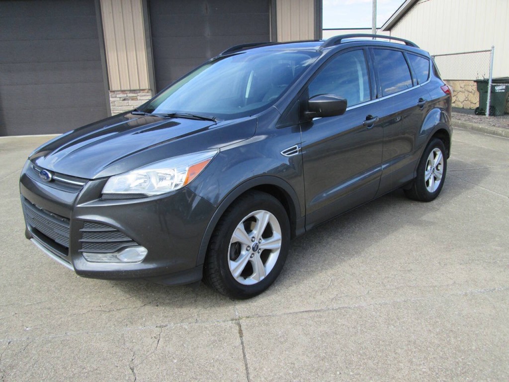 2016 Ford Escape Image 2