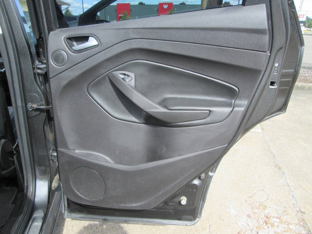 2016 Ford Escape Image 16