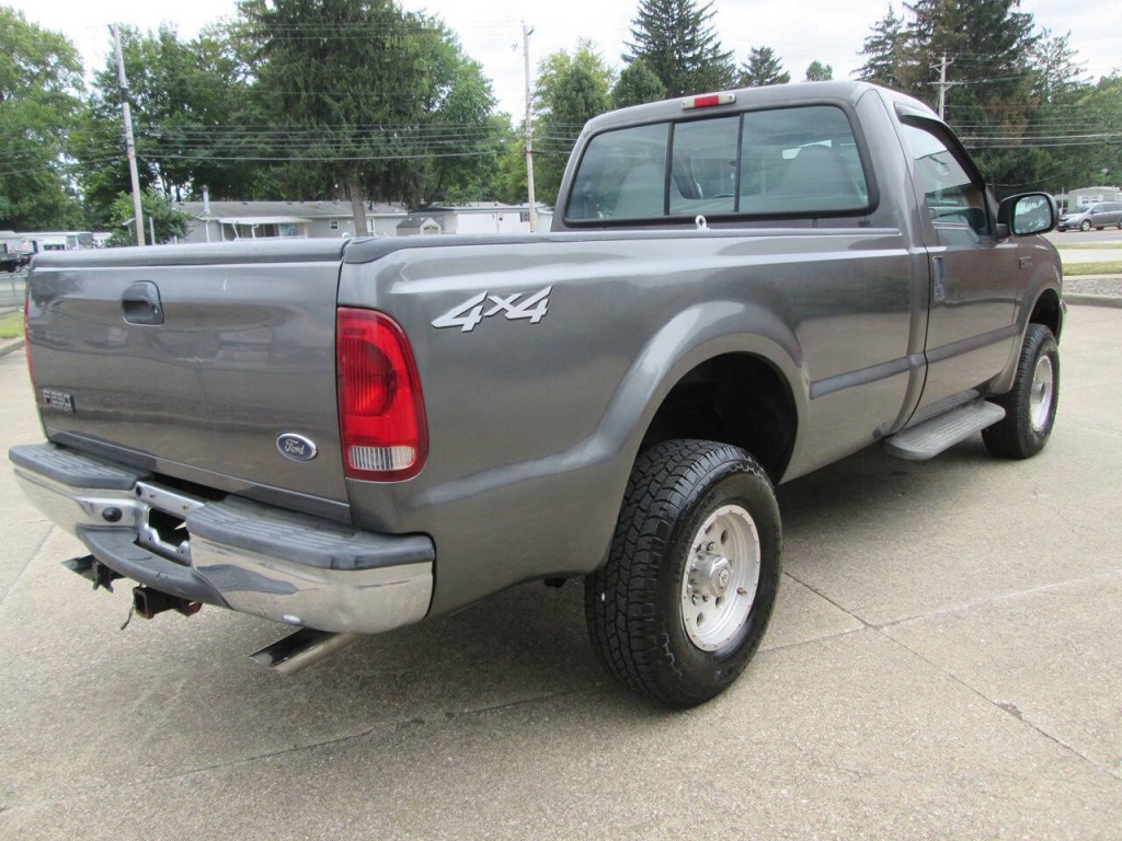 2003 Ford F-250 Image 6