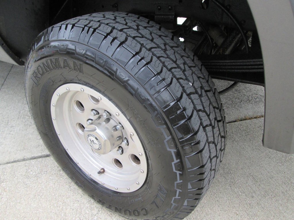 2003 Ford F-250 Image 17