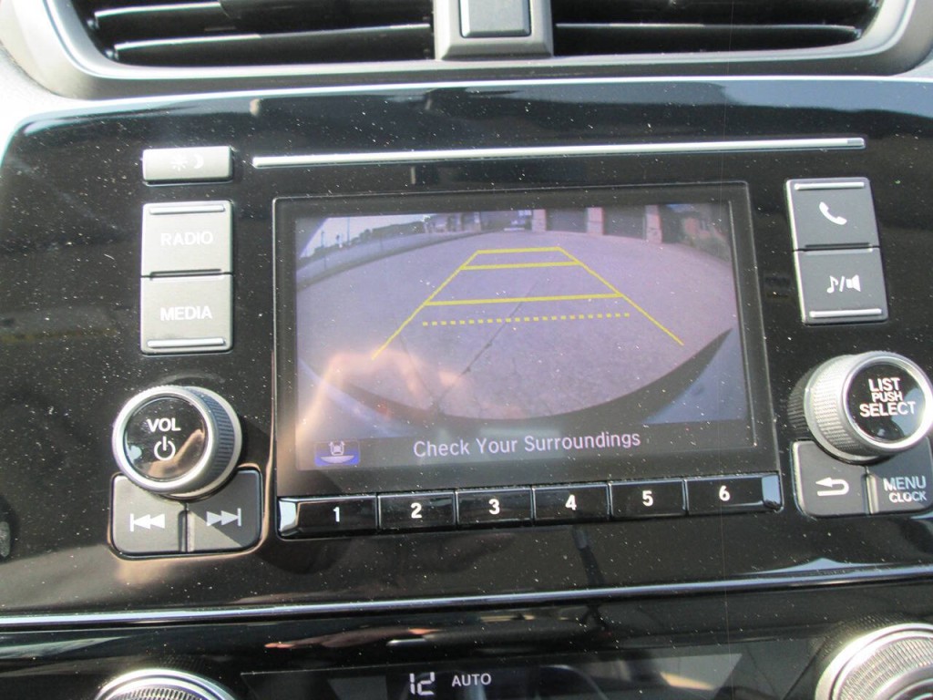 2017 Honda CR-V Image 21