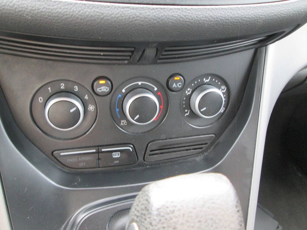 2014 Ford Escape Image 22