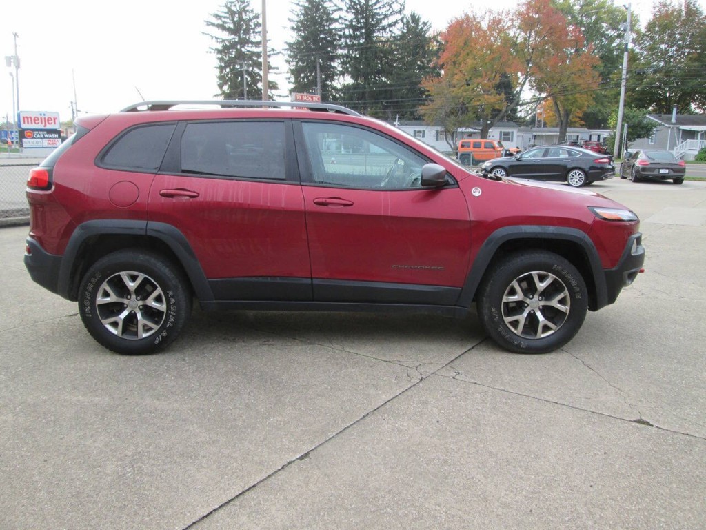 2014 Jeep Cherokee Image 8