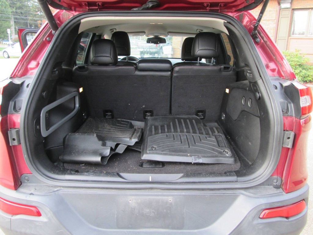 2014 Jeep Cherokee Image 18